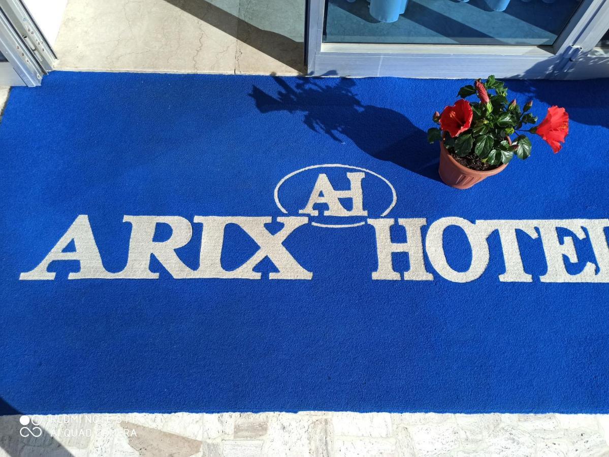 Arix Hotel Rimini Exteriör bild